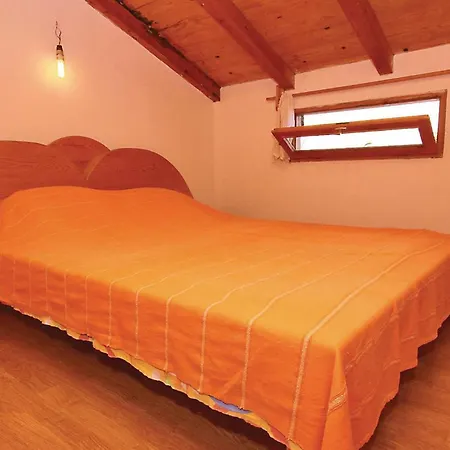 Nice Home In Smokvica With Kitchen