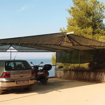 Vikendica Nice Home In Smokvica With Kitchen Prigradica